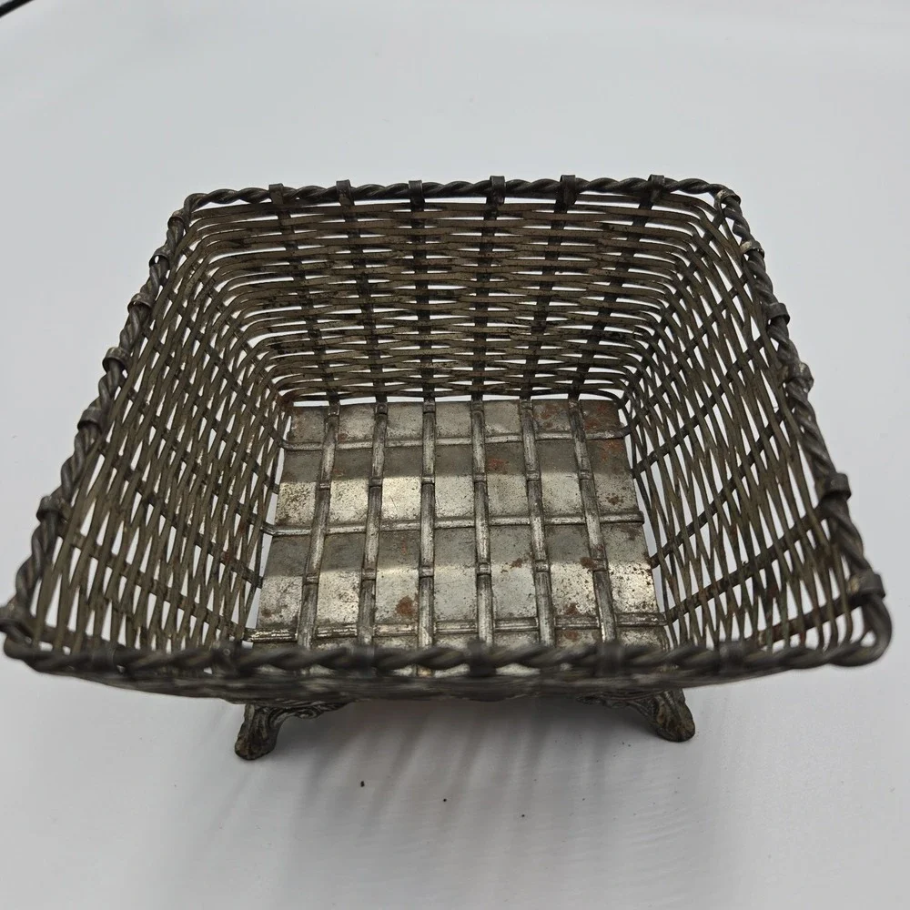 VTG Brass Square Woven‎ Basket 5.25